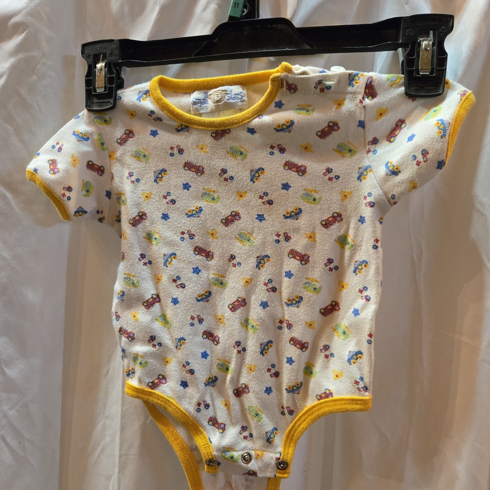 Small Stars Multicolor Car Print Bodysuit with Yellow Trim 6/9 Month